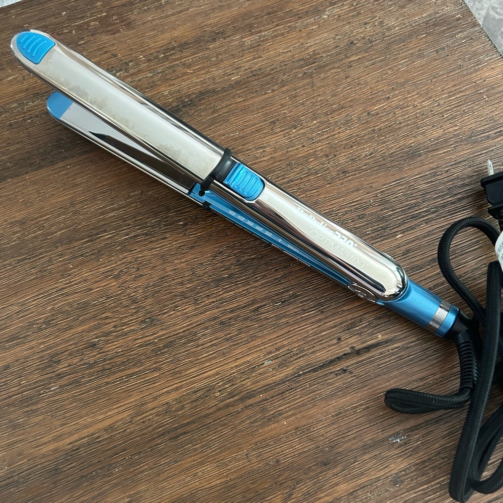 Babyliss Pro Optima 3100 Blue and Silver Hair Straightener